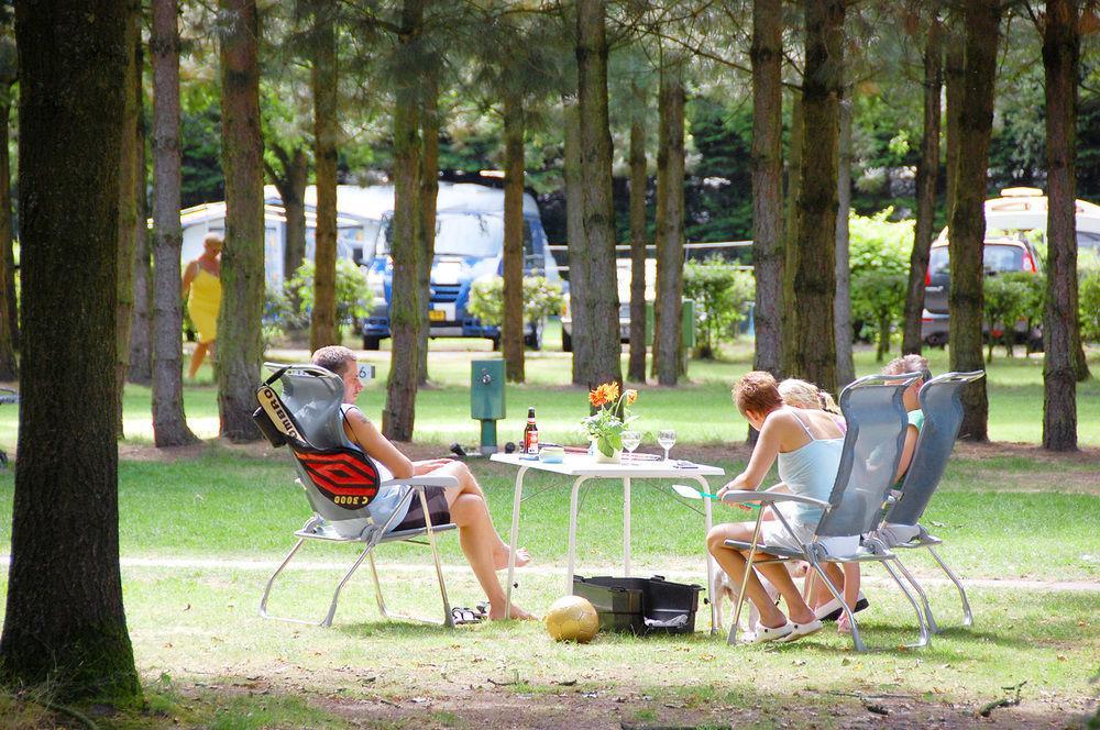 Oostappen Vakantiepark Brugse Heide Bv Valkenswaard Esterno foto